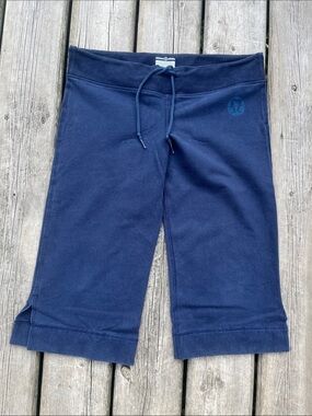 Vintage lululemon athletica Navy Blue Cropped Sweatpants Made in Vancouver Sz 6